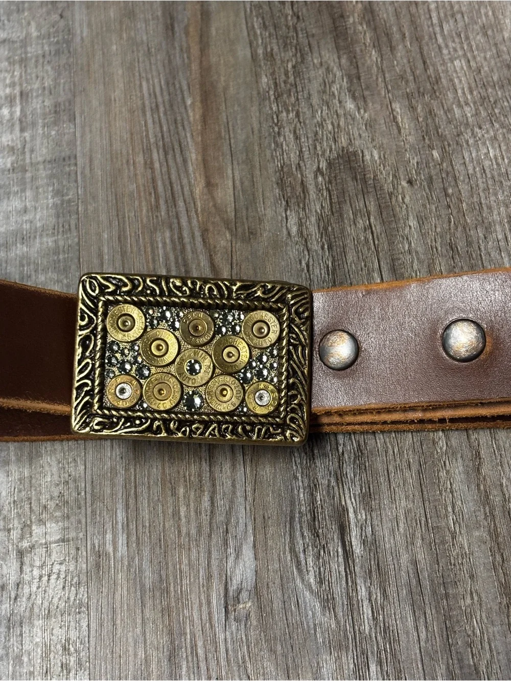 Pretty Hunter Winchester Ornate Brass Buckle and XL Leather belt